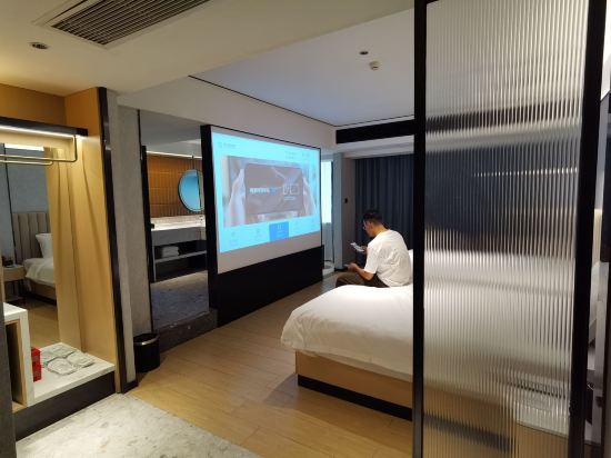 美宿歡漫酒店（國金中心五一廣場地鐵站店）優惠