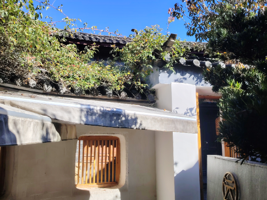 麗江雲見棲舍客棧優惠