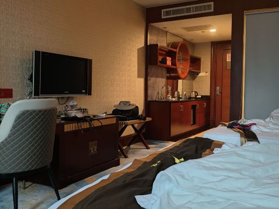 珠海益健豪庭假日大酒店（拱北口岸店）優惠