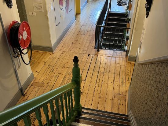 不列顛威廉背包客旅館優惠
