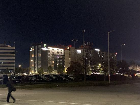 多倫多機場福朋喜來登酒店優惠