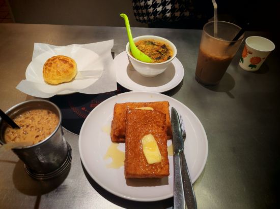 ZMAX HOTELS（珠海拱北口岸情侶路店）優惠