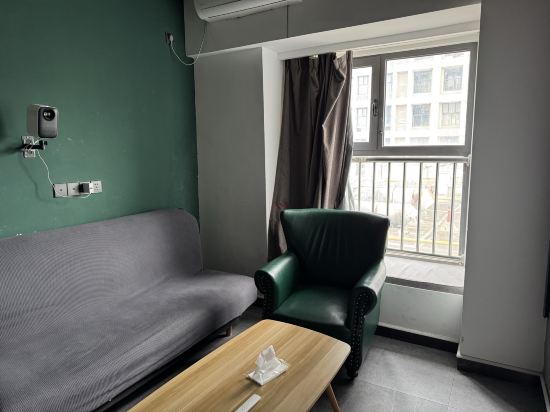 螢火電競概念公寓（廣州融創文旅城店）優惠