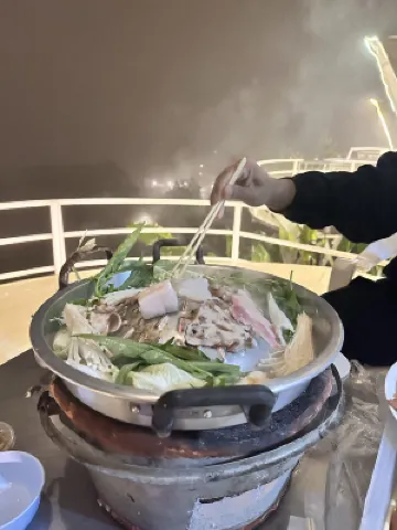 ม่อนวิวงาม ห้องอาหาร Photos