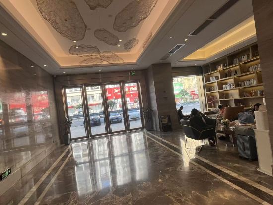 凱里亞德酒店（惠州博羅園洲店）優惠