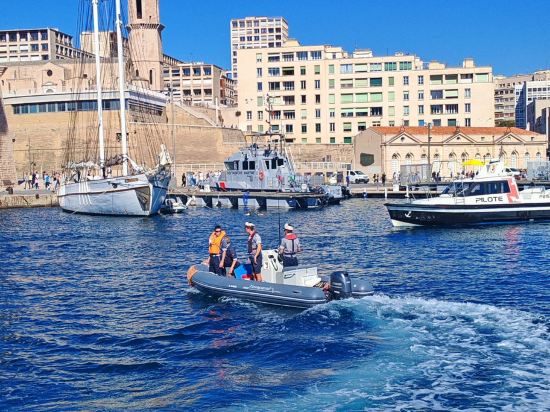 馨樂庭馬賽卡斯特拉娜酒店優惠