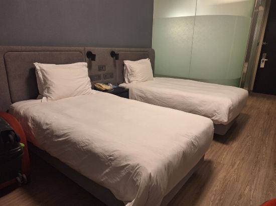 台中公園智選假日飯店優惠