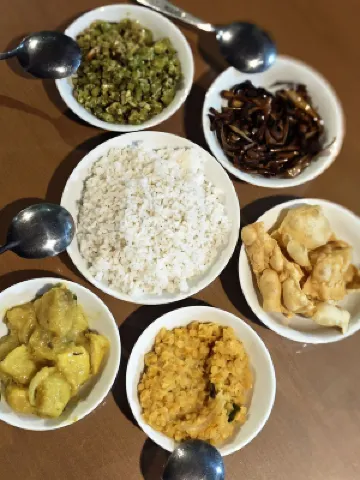 Palitha Homestay Питание Photos