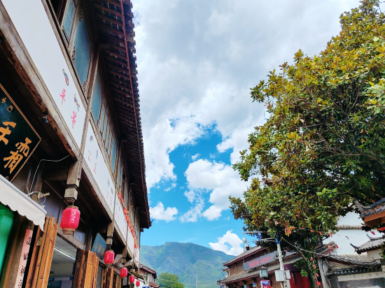 花築奢·麗江古城沁湖軒湖景花園客棧優惠