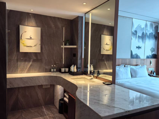 荷泰酒店（海口紅城湖店）優惠