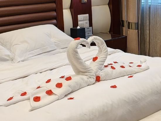 佛山皇冠假日酒店優惠