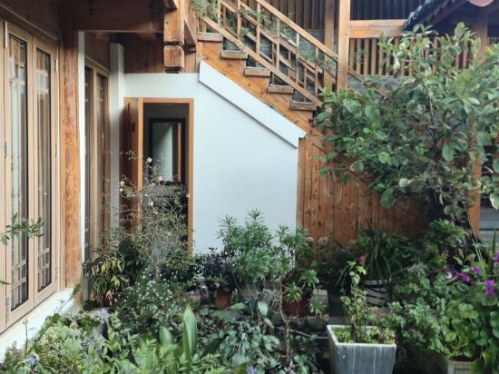 麗江花海客棧優惠