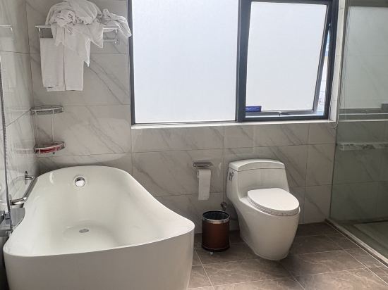 凱里亞德酒店（深圳機場固戍地鐵站店）優惠