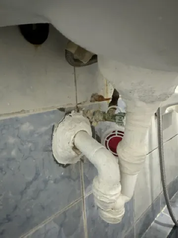 RedDoorz Plus @ Lagoon Resort Zambales Photos