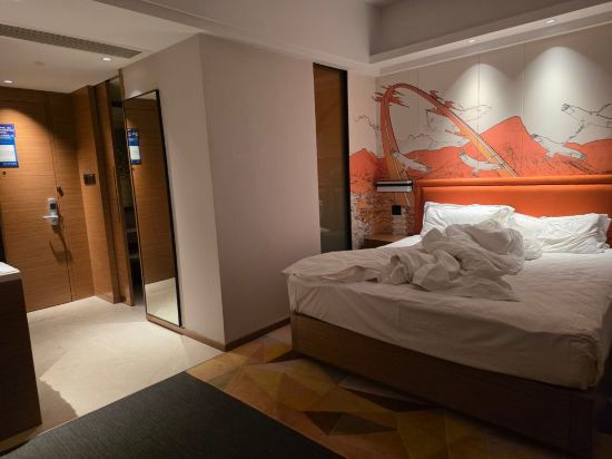 麗呈和一飯店（鶴山廣場店）優惠