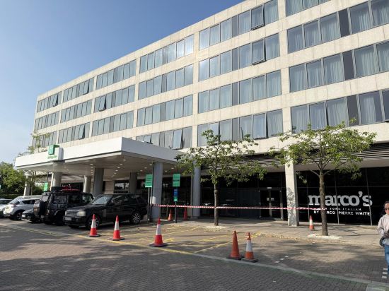 米爾頓凱因斯中心假日酒店優惠