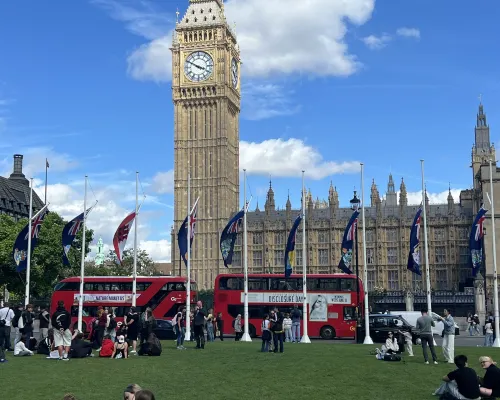 ibis budget London Barking Рядом с отелем Photos
