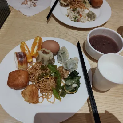 Ibis Hotel (Longxin Plaza, Changjiang South Road, Haimen) Mahlzeiten Photos