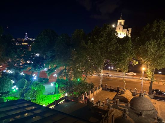 第比利斯宮殿酒店優惠