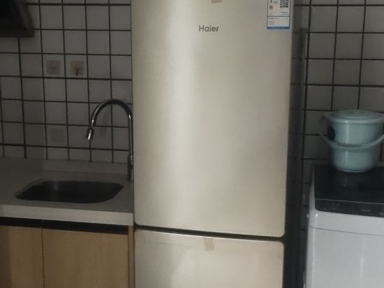 英倫精品公寓（廣州火車站三元里地鐵站店）優惠