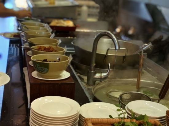 珠海粵財皇冠假日酒店優惠