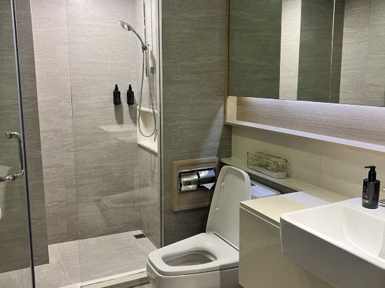 曼谷素坤逸11紙牌屋酒店優惠