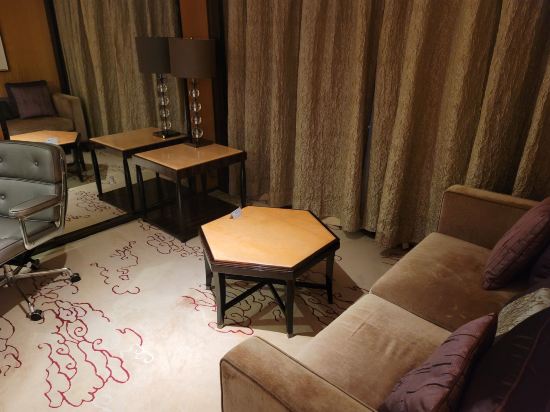 中山利和希爾頓酒店優惠