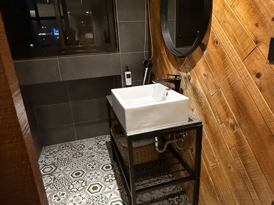 Old School行旅 田中央旅店優惠