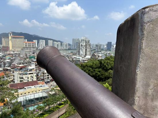 新華蓮商務酒店（珠海拱北口岸城軌站店）優惠