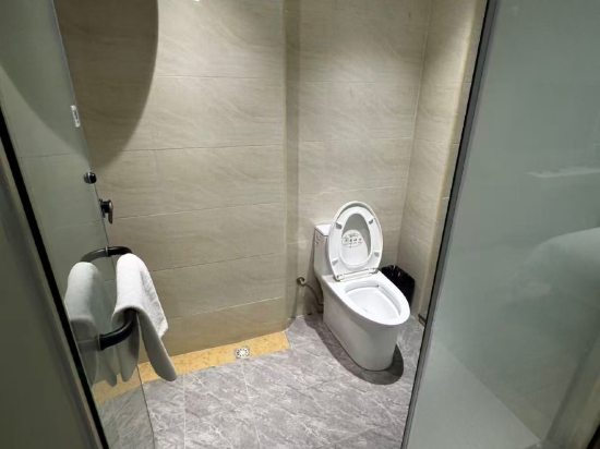 格納飯店（鶴山廣場店）優惠