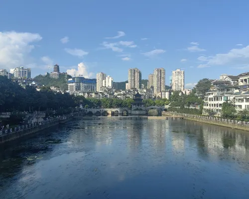 Dolanda LAB Hotel (Minsheng Road, Penshuichi, Guiyang) بالقرب من الفندق Photos
