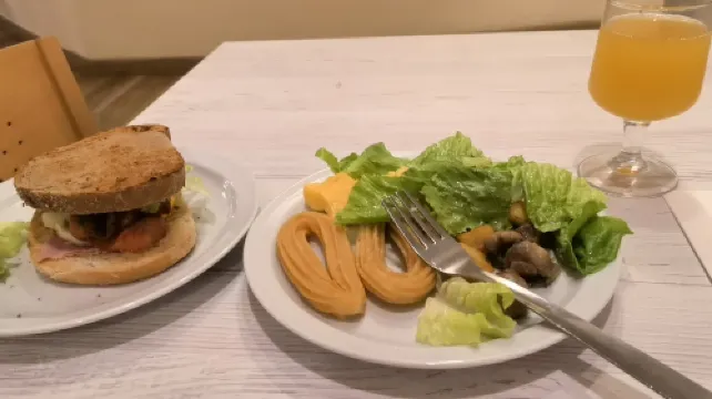 Bull Astoria Restaurantes Photos