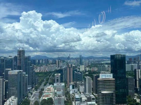 深圳深鐵皇冠假日酒店優惠