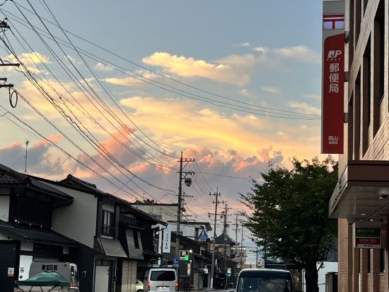 吳竹莊高山站前酒店優惠