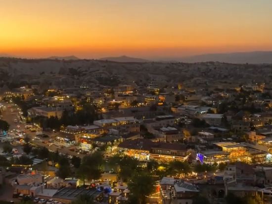 迪萬巖洞酒店優惠