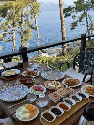 Lov Faralya Adults Only Mahlzeiten Photos