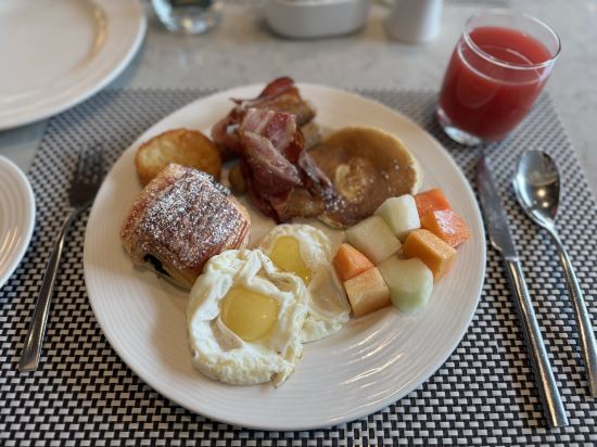 新德里國際機場假日旅館優惠
