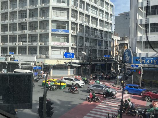曼谷是隆假日飯店 - IHG 旗下飯店優惠