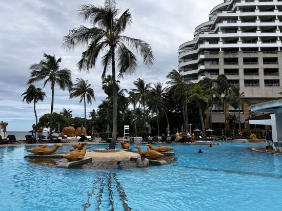 華欣希爾頓温泉度假酒店 （SHA Extra Plus）優惠