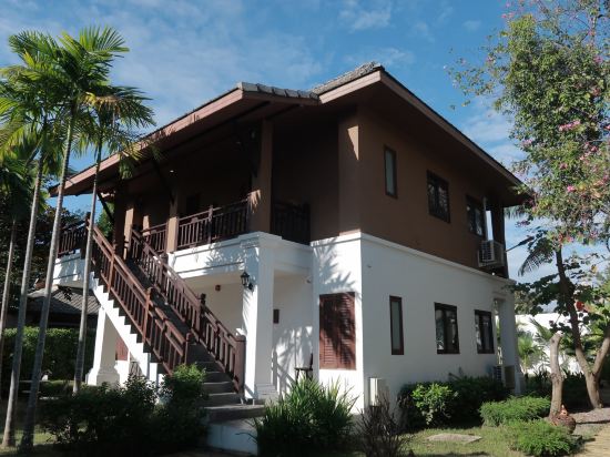 貓小伊-清邁梅花鹿泳池度假村優惠