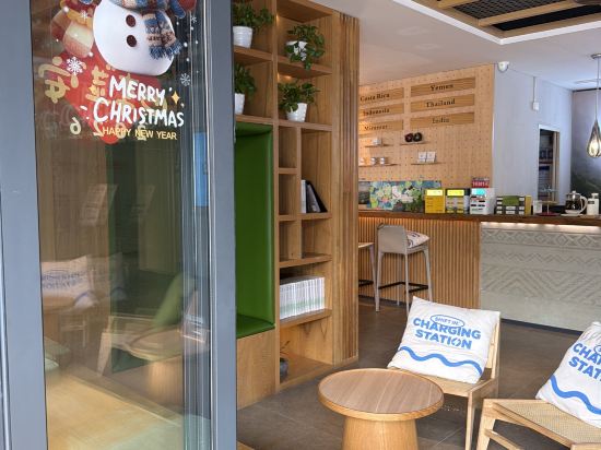 深圳福田口岸保稅區秋果飯店優惠