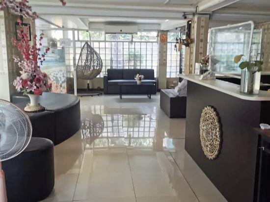 角落拉查達酒店優惠