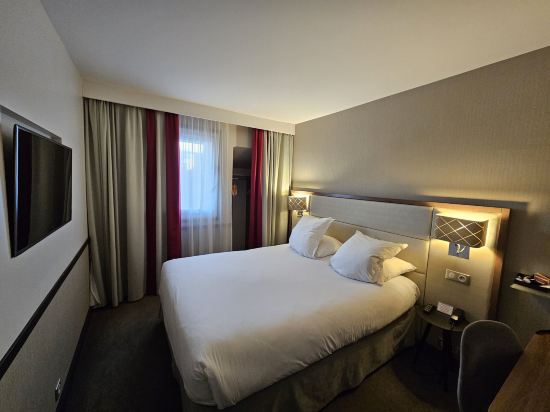 巴黎訥伊酒店優惠