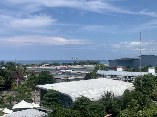 奈揚海灘16號酒店（SHA Extra Plus）優惠