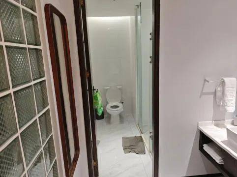 Wuyu Sky Garden Hotel (Chongqing Yuanyang Metro Station & Garden Expo Park Branch) Номера Photos