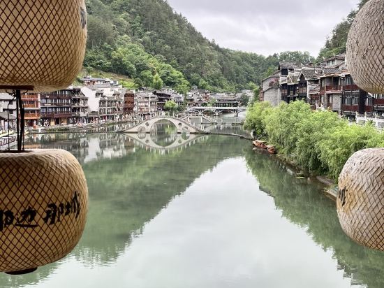 鳳凰素履蓮花·璞樹漫居江景度假民宿優惠