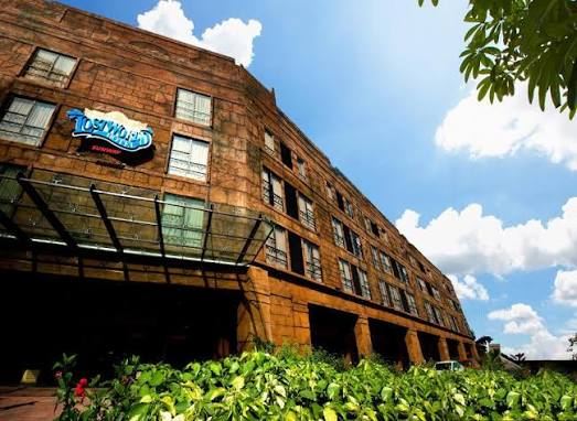 雙威迷失世界酒店優惠