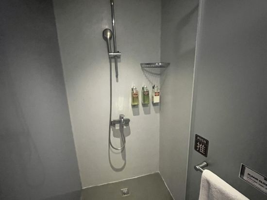 路徒行旅-中華館優惠