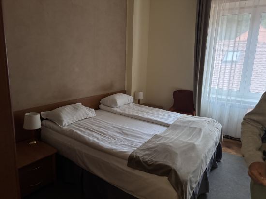 裏奈科布爾酒店優惠