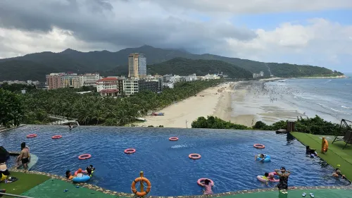 Popeye Holiday Inn Photos